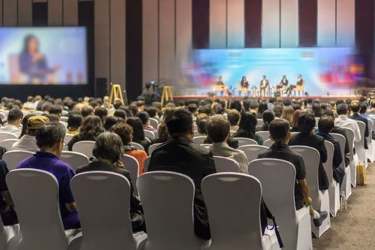 hire4eventcom's tweet image. Top Companies for Hosting Exceptional Tech Conferences

#TechConferences #CorporateEventPlanning #EventVenueRental

Read more:-
hire4event.com/blogs/top-conf…