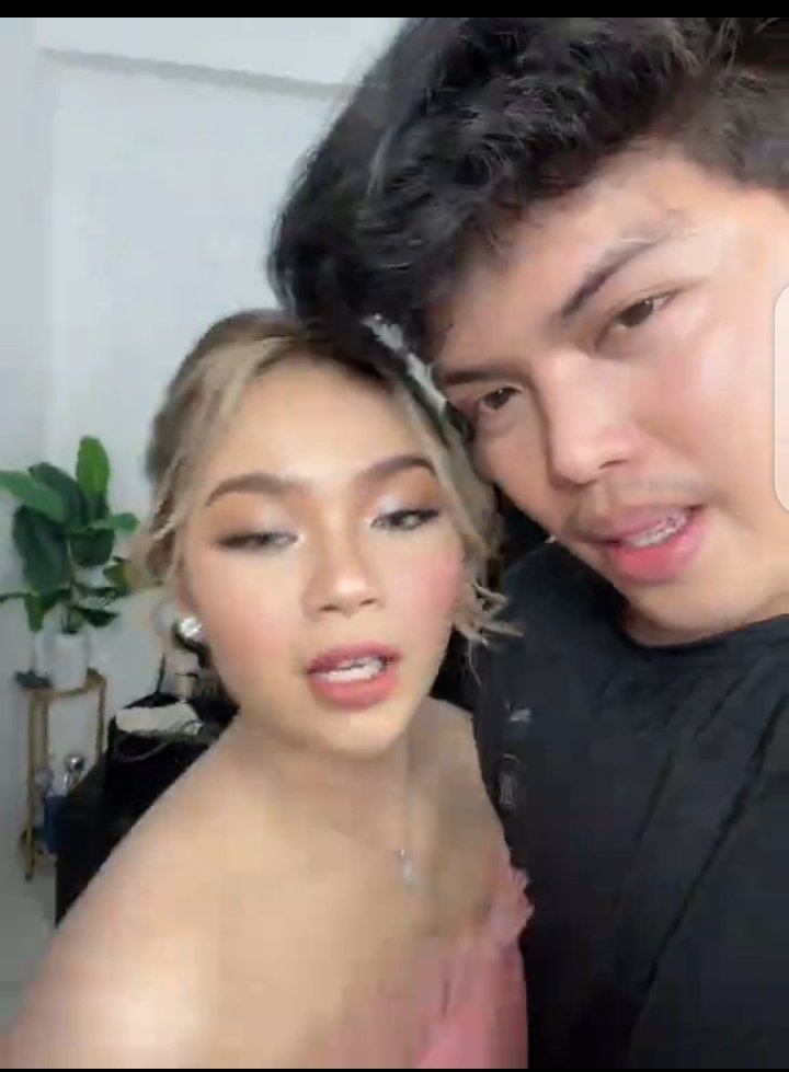 anjceloso's tweet photo. Ngayon niyo sabihin na parang lowla sasampalin ko talaga kayo isa isa...

Napakaganda mo naman @kolettemadelo 😍 https://t.co/AZp2CV25K2