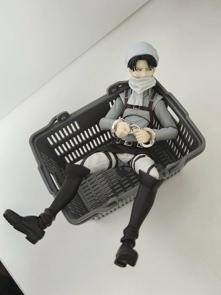 ahwl_23's tweet image. .