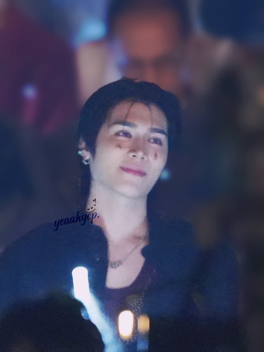YY_bbf0922's tweet photo. miss u sooooo much，see u tomorrow！！#Peatwasu https://t.co/b4FopIqL0M