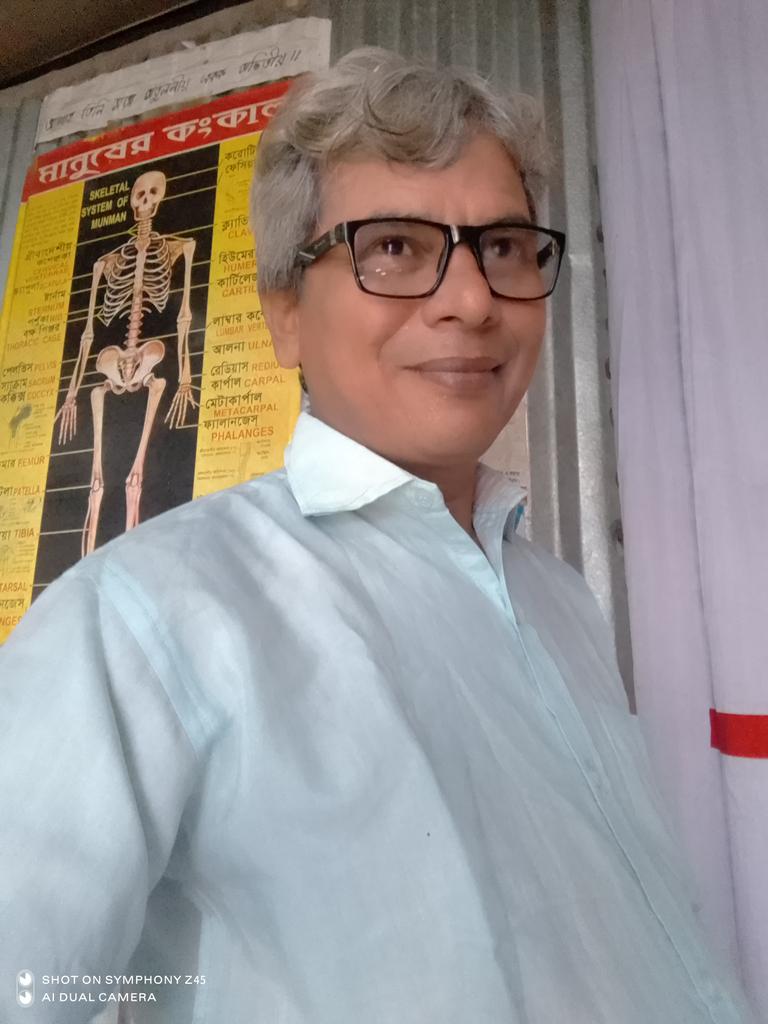 DrMDAzharu62345's tweet image. যদিও ব্যক্তির চেয়ে দল বড়, তবুও ভোটের ক্ষেত্রে ব্যাক্তি পছন্দ ও চরিত্র নির্ণয়ের প্রয়োজনে জনতার নিকট ব্যাক্তি অনেক বড়। সুতরাং যে ভোটের আনুপাতিক হারে সংসদে আসন পাওয়া নয়। পূর্বের ন্যায় আসন ভিত্তিক হওয়াটাই শ্রেয়। 

#Dhaka #Jammath #BNP #Bangladesh #electioncommission