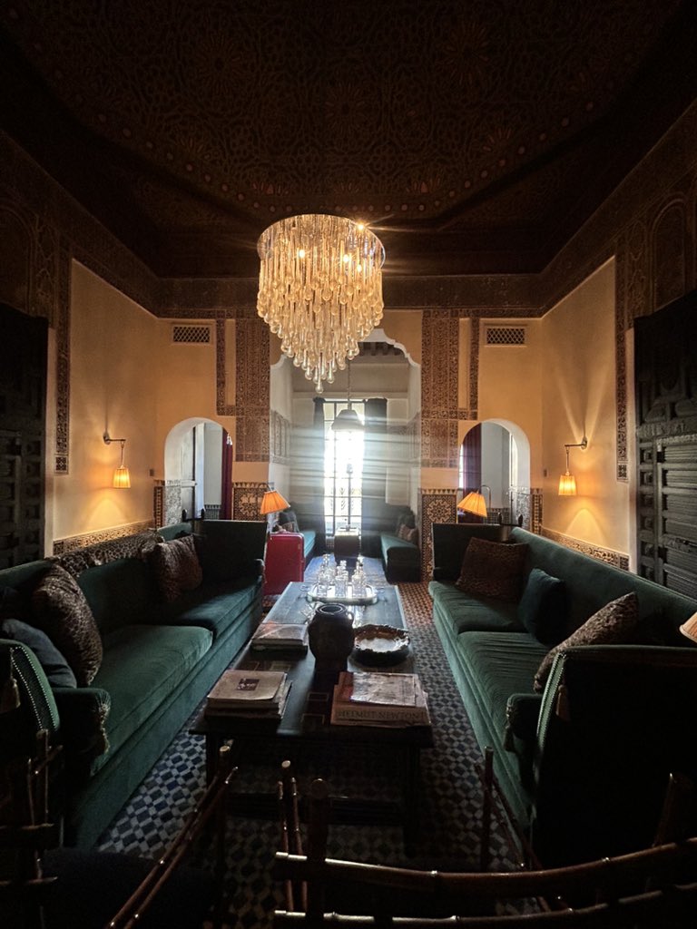 AlessandraDini's tweet photo. #Marrakech #riad #waiting2025 🍾 https://t.co/GPKkR8ZHhz