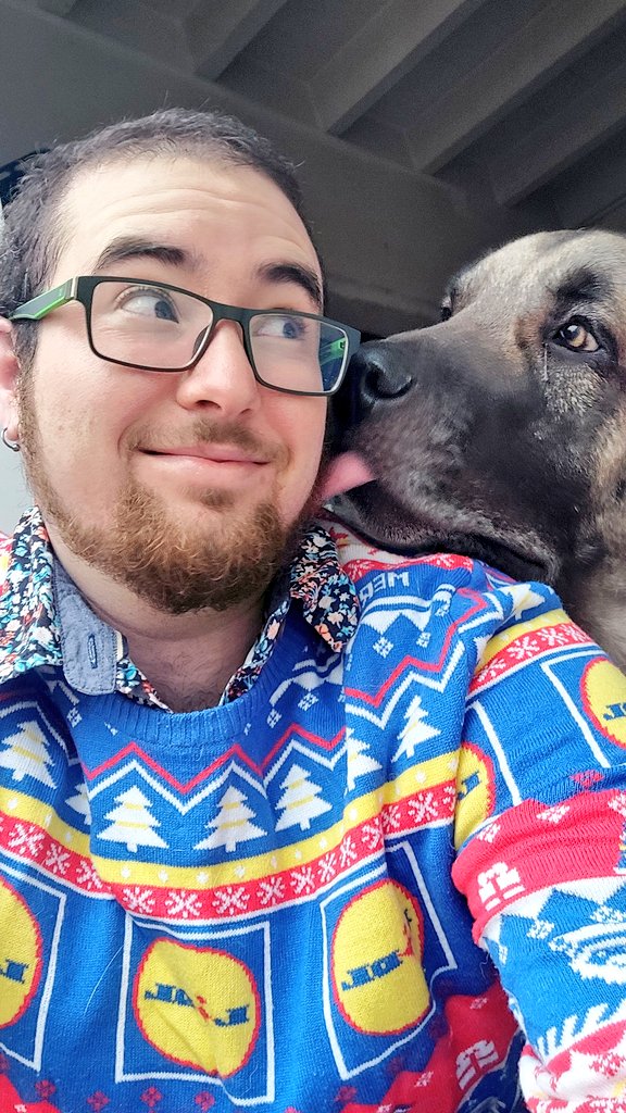 Thankful for dogs, they make life easier to go through 💚
Also happy holidays friends, sorry I aint been much on social media and events since a while, been trying to get better first. I will be back I promise!