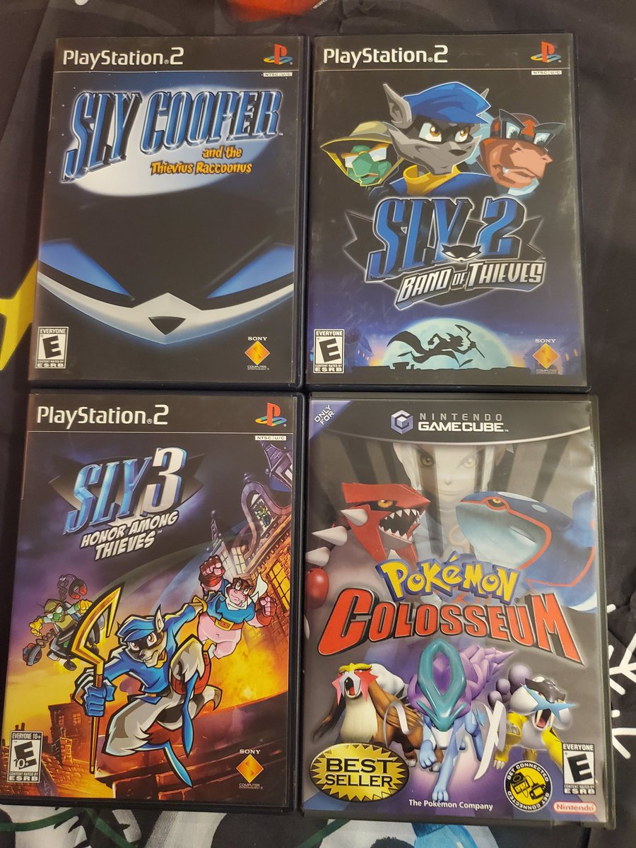 SlayerReigning's tweet photo. My bro hooked me up with the presents at Friendsmas this year!
#PhysicalCollector
#MultiplatformGamer
#MultiGenreGamer https://t.co/nnaVHyxHBm