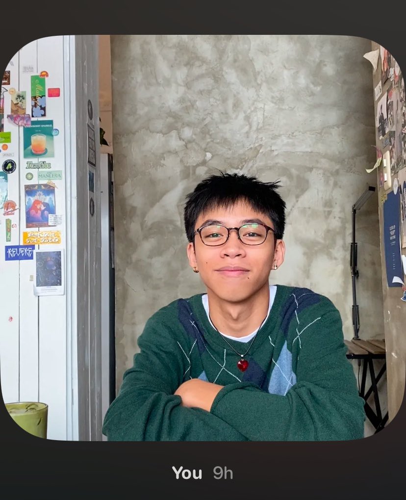 Banininzzzz's tweet image. update: we're friends now! 👩‍🦯