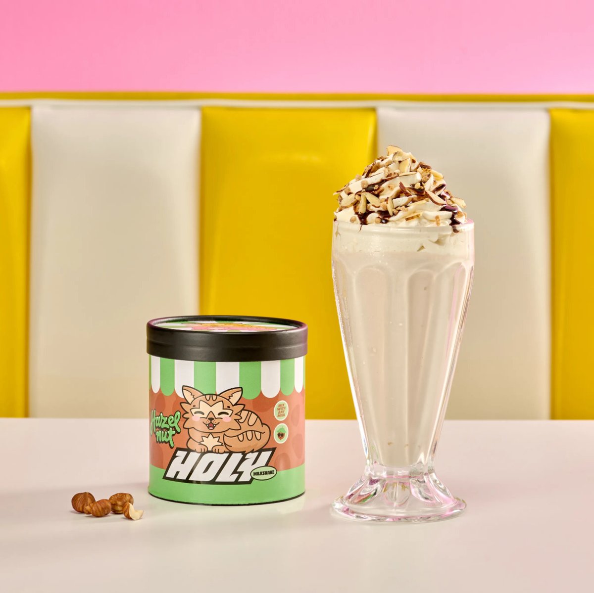 Saveur Milkshake #1 débloquée 🔓

Notre Hazelnut Milkshake adoucit tes journées grâce à son goût onctueux de noisette ! 🌰✨

Et le meilleur : pas de sucre, presque pas de calories, mais ultra-crémeux ! Comme un cheatday, mais sans tricher ! 😋

Dès le 28/12 à 12h dans notre shop