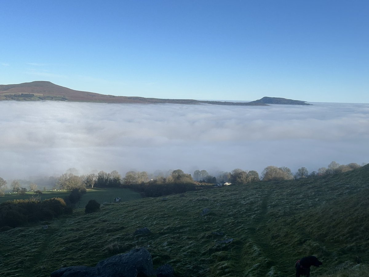 JonathanRoss30's tweet image. Pwll Du.