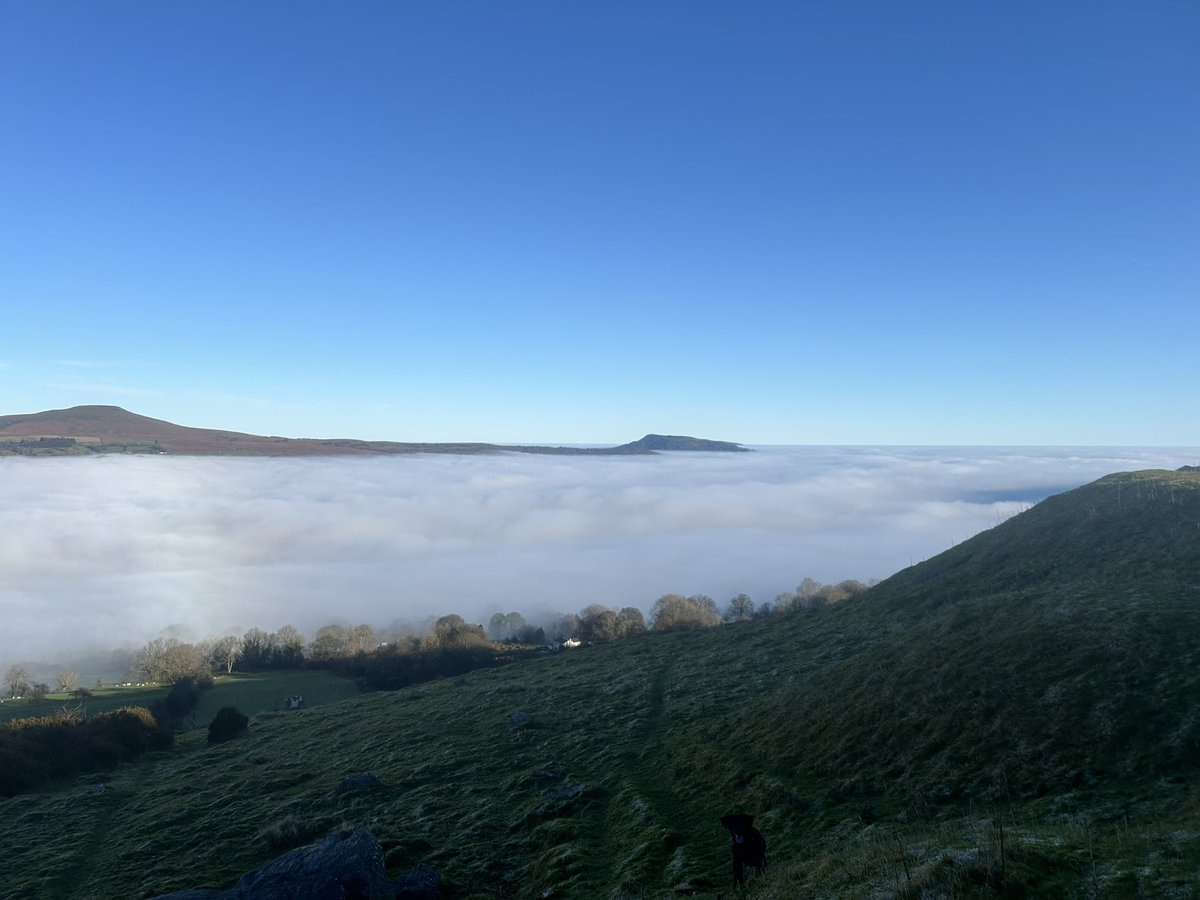 JonathanRoss30's tweet image. Pwll Du.