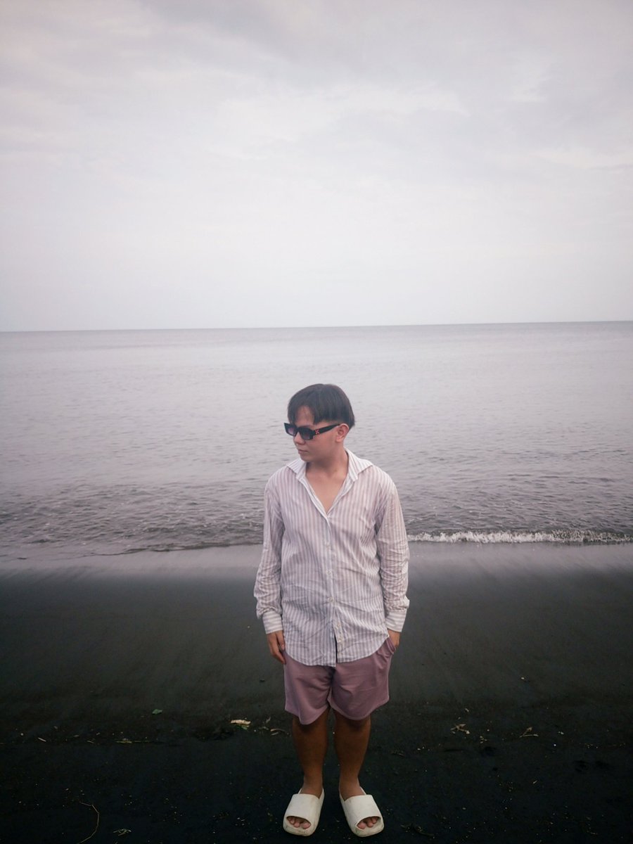 eliebigay's tweet photo. This one is so matagal na, don't know why am i even posting this... idgaf! https://t.co/NerBsyfxoJ