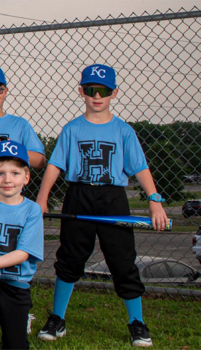 Alex Nixon tweet media