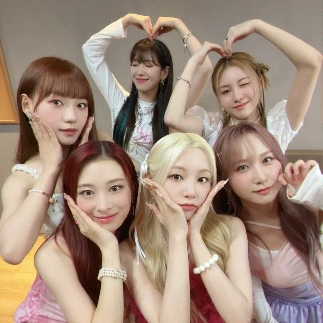 [122724] Breaking News‼️

Rocket Punch will officially disband on December 31st following the termination of their contracts.

#Yeonhee_rocketpunch #El7zup_yeonhee #yeonhee #Thankyourocketpunch