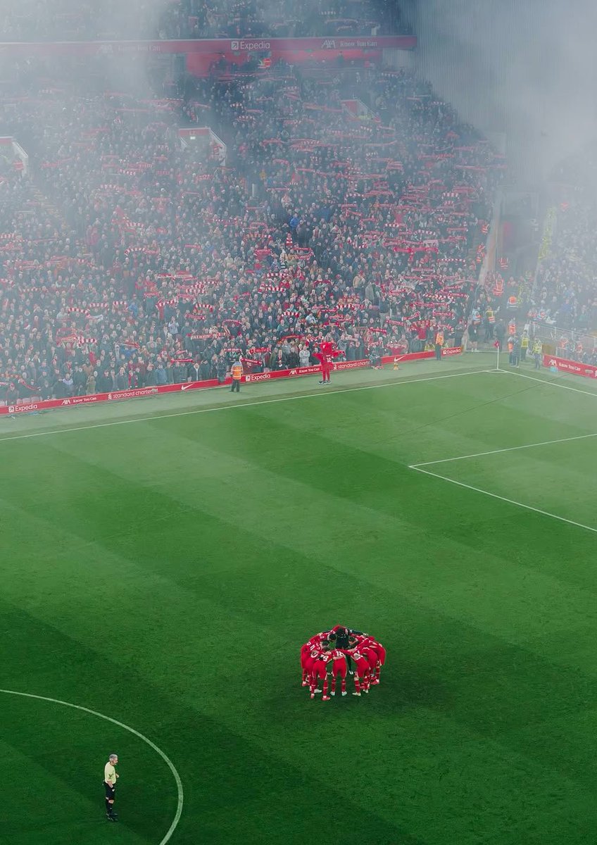 What a photo. ❤️