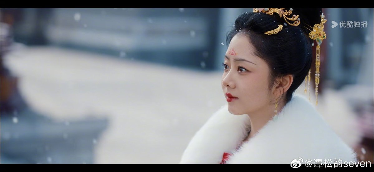 TanSongyunData's tweet photo. DataWin Film and Television Observation for #BrocadeOdyssey

#TanSongyun's performance in BO showcased her delicate acting skills, portraying JYY's growth from an inexperienced businesswoman to a resilient and courageous figure https://t.co/6PKu54AZAJ