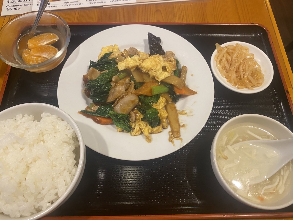 sirokumashu's tweet photo. 今日はキクラゲ定食を食べました https://t.co/adGWSwXY4I