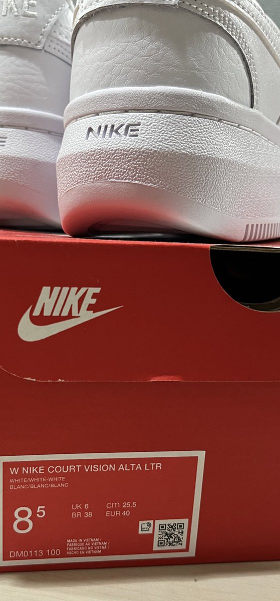 WTS Nike Court Vision Alta White Woman - Size 8.5 (25.5 cm)
💸 650k (bisa nego)
Baruuuu bangeeeett, belum pernah dipake, cuma dicobain doang.
Dijual karena kegedean 🥲

📍Jaktim/Jaksel

#wts #wanttosale #nikecourt #wtssepatu #nike