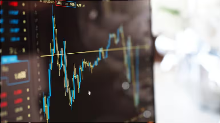 moneycontrolcom's tweet photo. #MarketsWithMC | Small-cap MFs' 50% concentration lies in stocks in m-cap band of 251-500: Ventura Securities 🏢📈
Get more updates👇
https://t.co/qJW5NKB68L
#SmallCap #MutualFunds #Stocks #MarketCaps https://t.co/PL5PwLrjG0