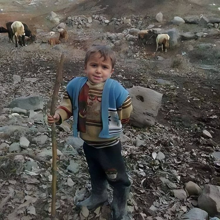 oturduğum an bağdaş kurdum