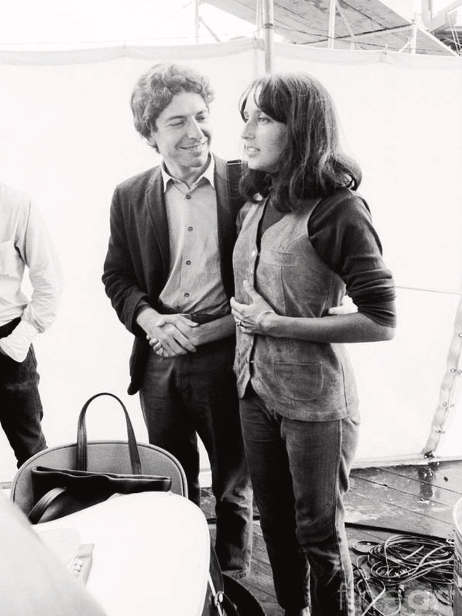 xrysallis's tweet photo. leonard cohen &amp; joan baez, newport folk festival, 1967 https://t.co/Pi9HhI0K0x