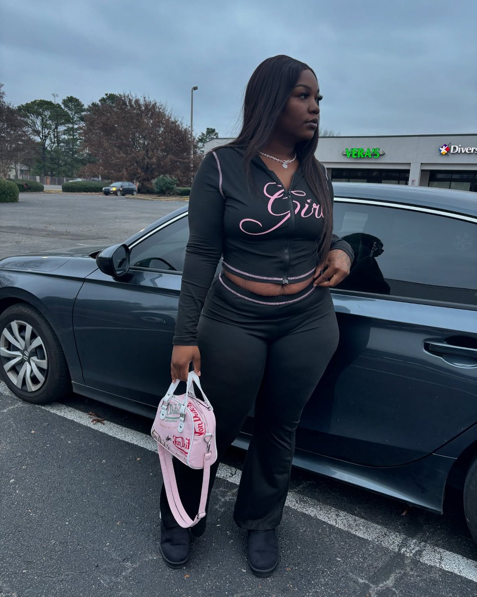 Chocobooty__'s tweet photo. That girl 💕 https://t.co/DLxynvZSwd