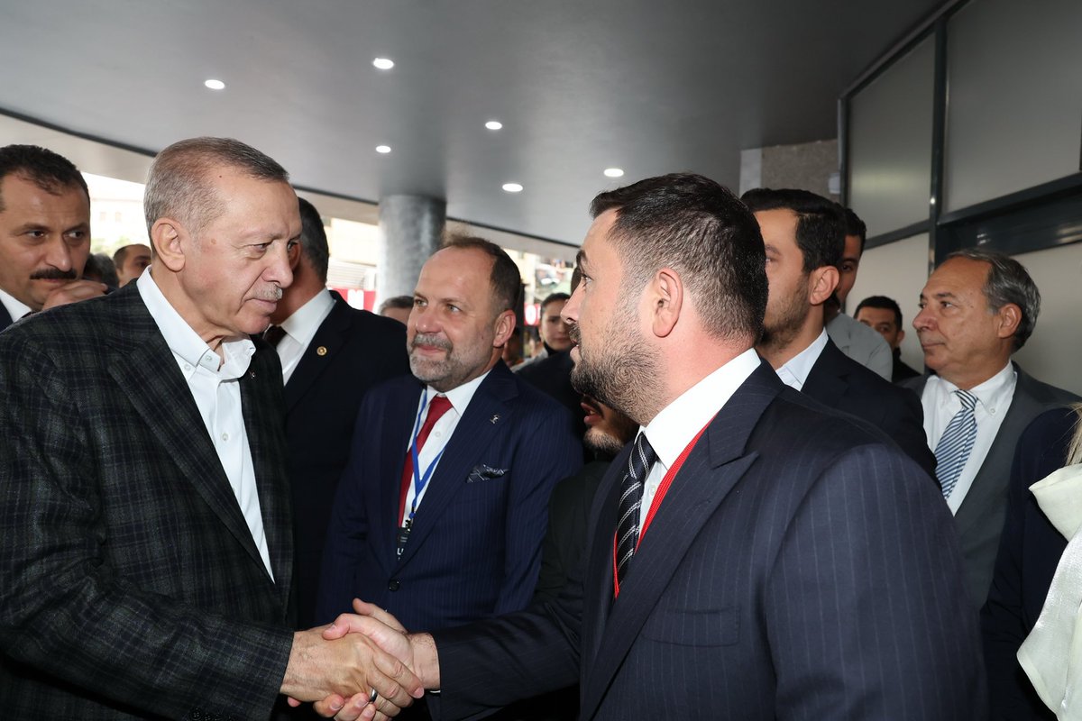 Cumhurbaşkanımız Sn. Recep Tayyip Erdoğan bugün Balıkesir’imizde <a href="/RTErdogan/">Recep Tayyip Erdoğan</a> #ahmetacaroğulları #ahmetacarogullari