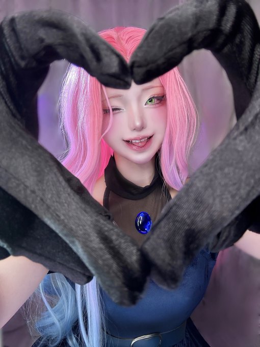 Twitterのコスプレ画像18