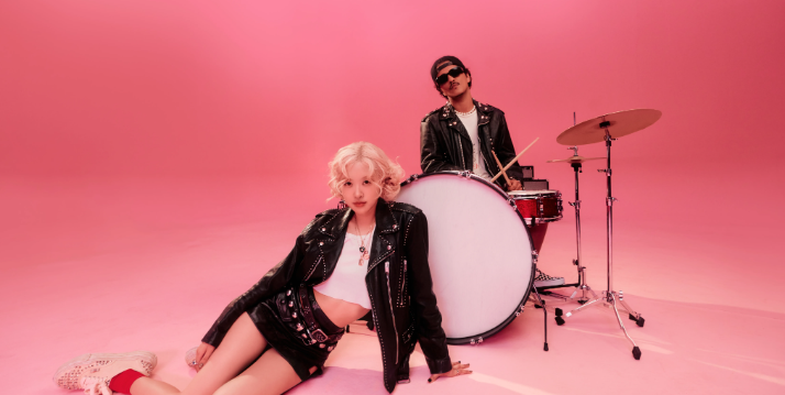 About Music tweet media