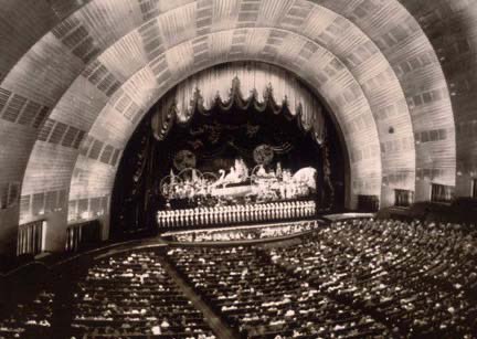 Today in music history: On Dec 27, 1932, New York City’s Radio City Music Hall opened, becoming the world’s largest indoor theater. Known for its Art Deco design and state-of-the-art acoustics, the inaugural show featured the Rockettes, an orchestra and other acts #lyricallygames