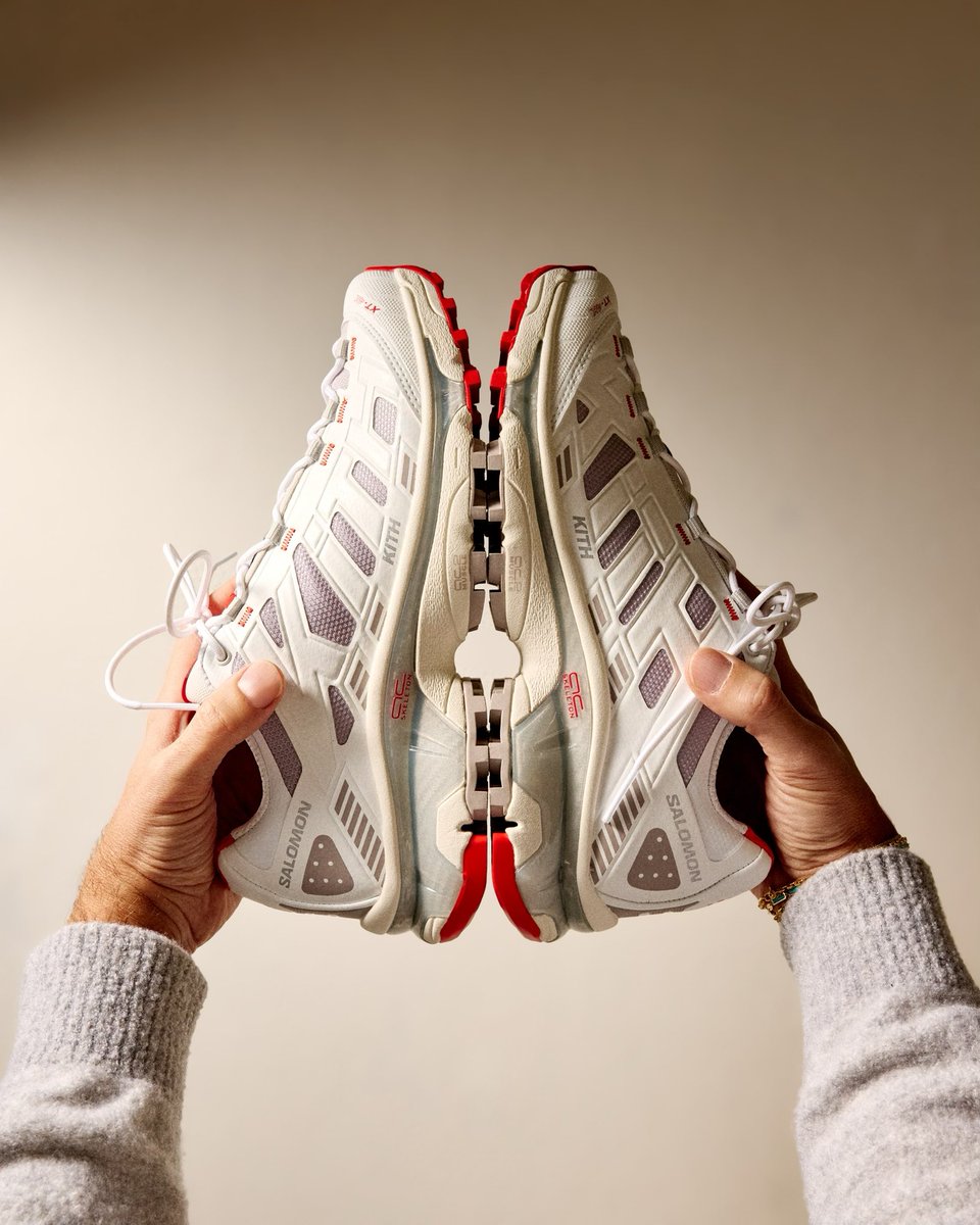 RonnieFieg's tweet photo. Our last release of the year…Kith for Salomon 2024. These silhouettes are very special to me, as the Salomon team trusted myself and the team with brand new silhouette designs using the incredible XT4 tooling. The XT-4K features a monkey boot lace structure and a TPU design to subtly highlight the brand on its lateral side. The Voyager’s upper is inspired by a vintage pair of Salomon adventure 7 boots which are super iconic to the hiking enthusiasts. These felt like the only way to close out our Monday Program™ for 2024.