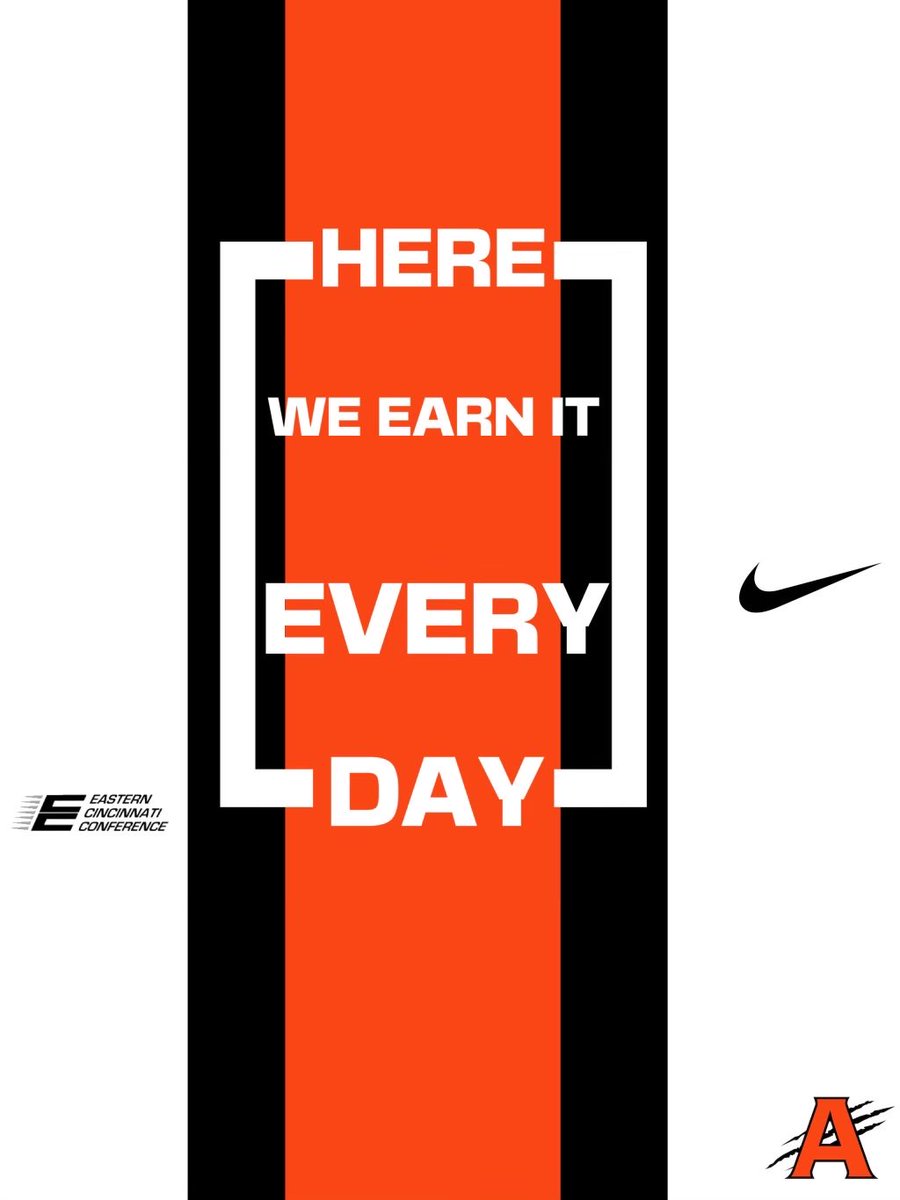 CoachEvanDreyer's tweet photo. Have a great day!!! Finish the week strong!!! #WorkWins #WorkeroftheWeek #BeGreatEveryday #ChaseourGoal https://t.co/J6ZXn3MhAC