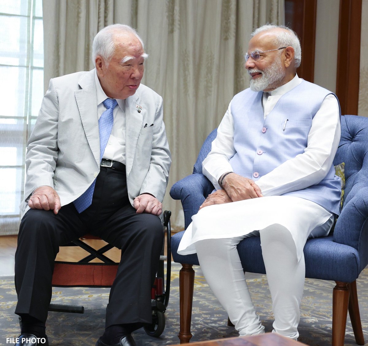 Narendra Modi tweet media