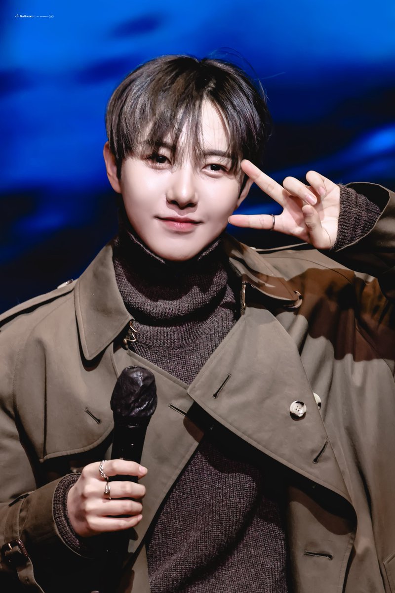 NaDream_427's tweet photo. 241227 k4 fansign

#런쥔 
#RENJUN 
#NCT #NCTDREAM https://t.co/NXAry4TglC