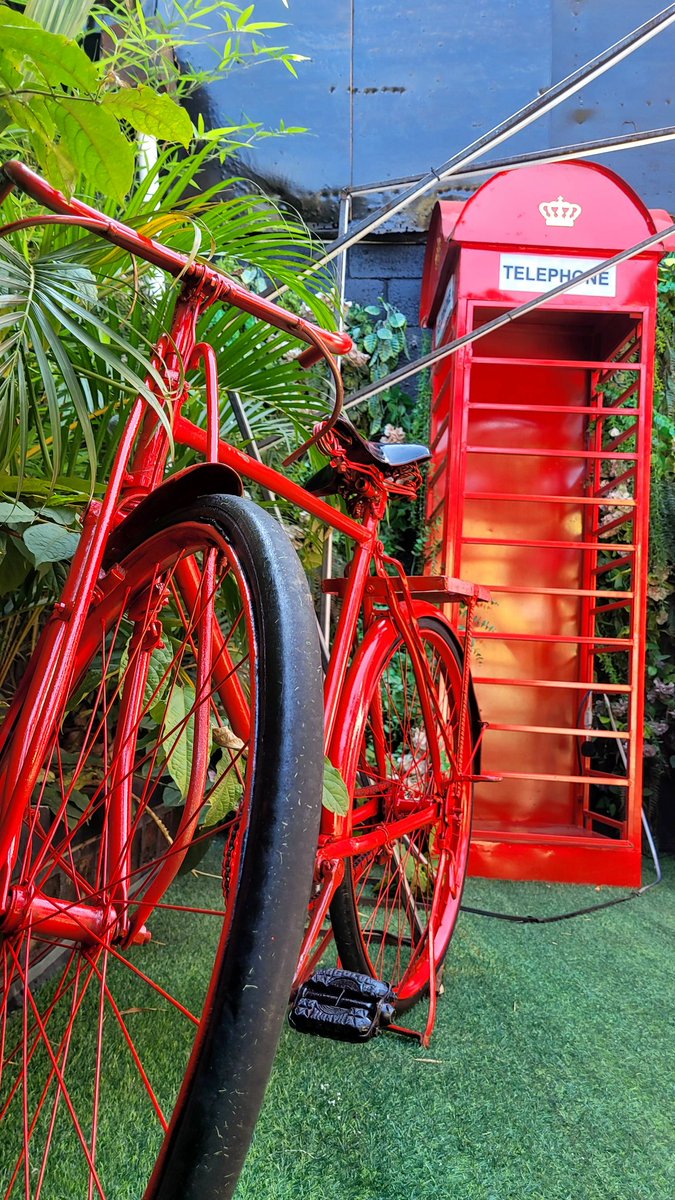 discandiceug's tweet photo. Maanyi ga kifuba.. 🚲 

#InsideMojo #FeelGoodFriday #Christmas2024 #MerryChristmas https://t.co/YO1HPkjJE9