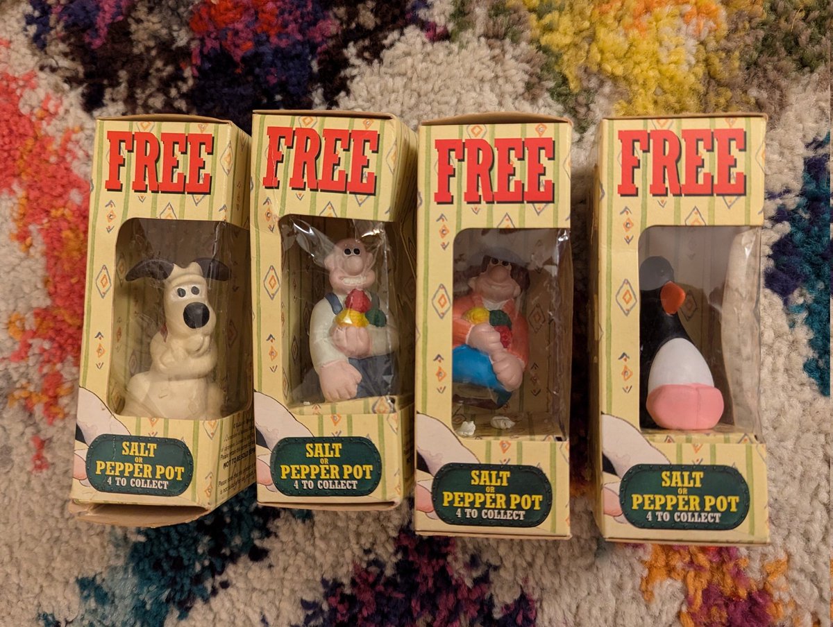 Bought a job lot of Wallace and Gromit salt and pepper shakers (given away for free with Typhoo teabags in 1996) as Christmas/wrap presents for the pod gang.