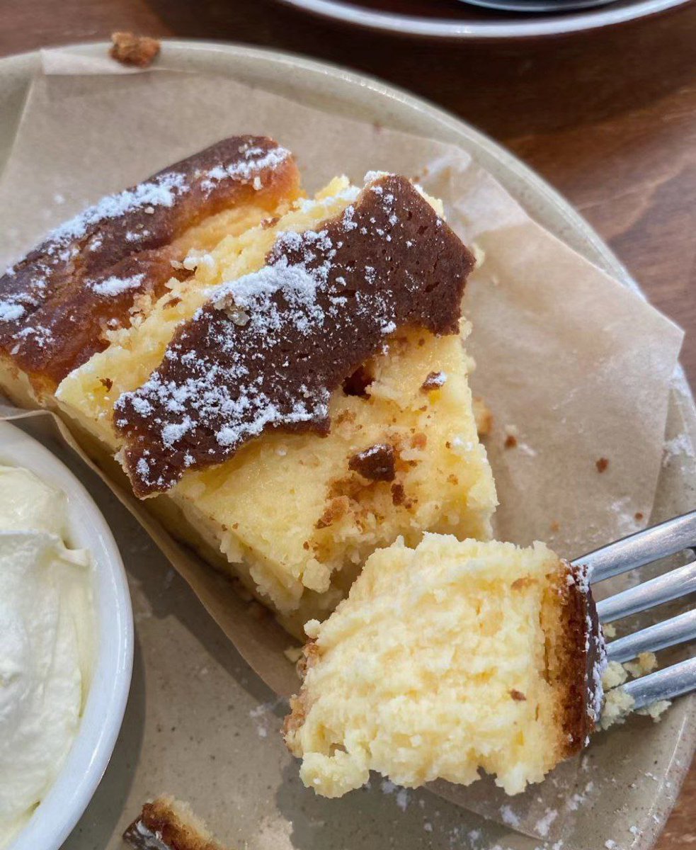 We need a complete breakfast to start the day.☕️🥞