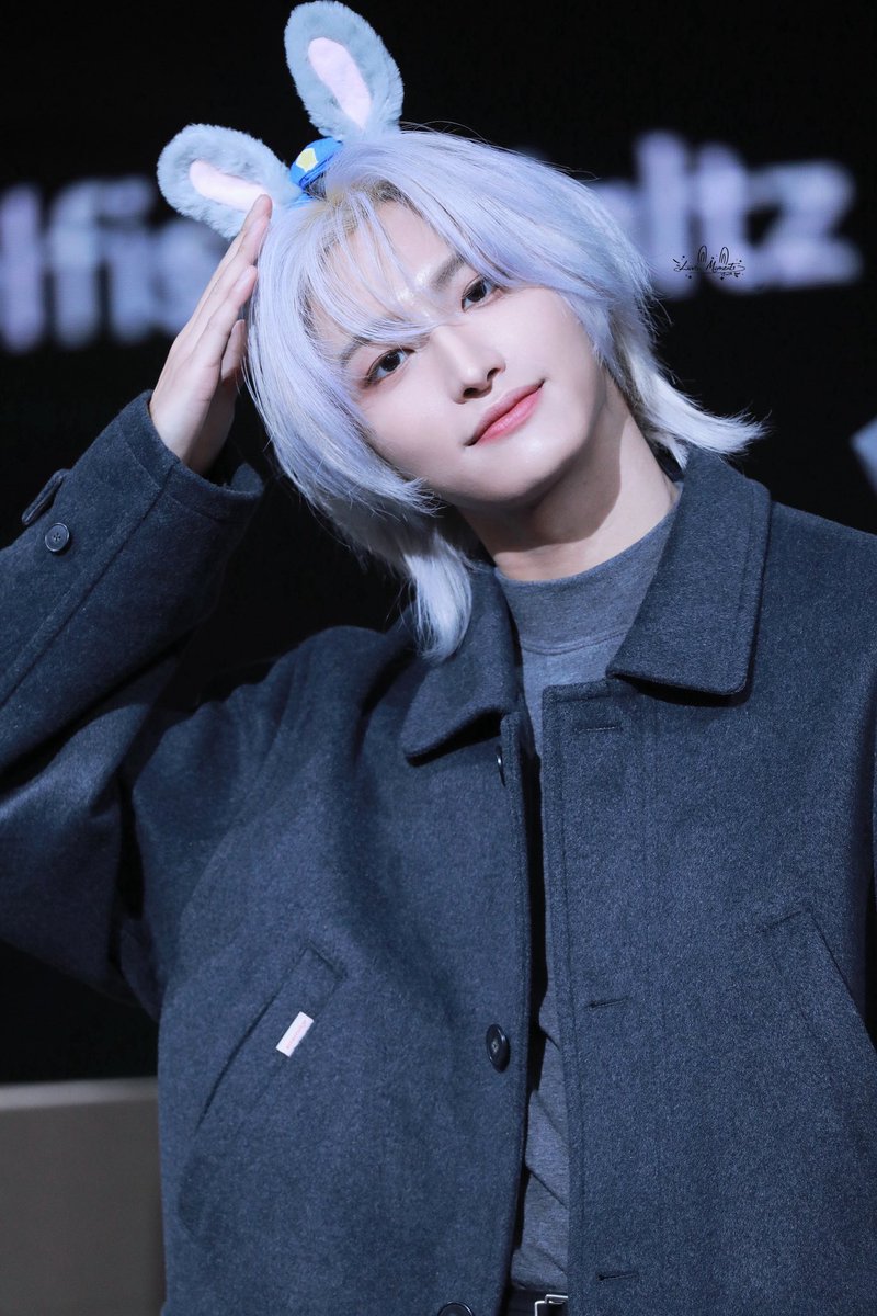 LioveU_1009's tweet image. 241227
🫳🏻🫳🏻🫳🏻
#에이티즈 #ATEEZ #SEONGHWA #성화