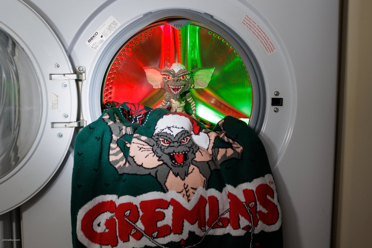 Bought a new Christmas Jumper from <a href="/Primark/">Primark</a> the other week, there was no warnings its was dry clean only.  #gremlins