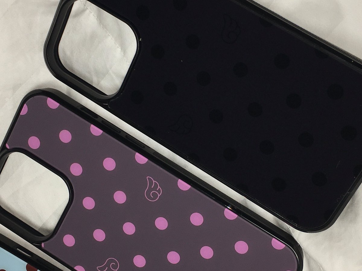 케이스 너무 귀엽게 나왔음 ….🪽🤍