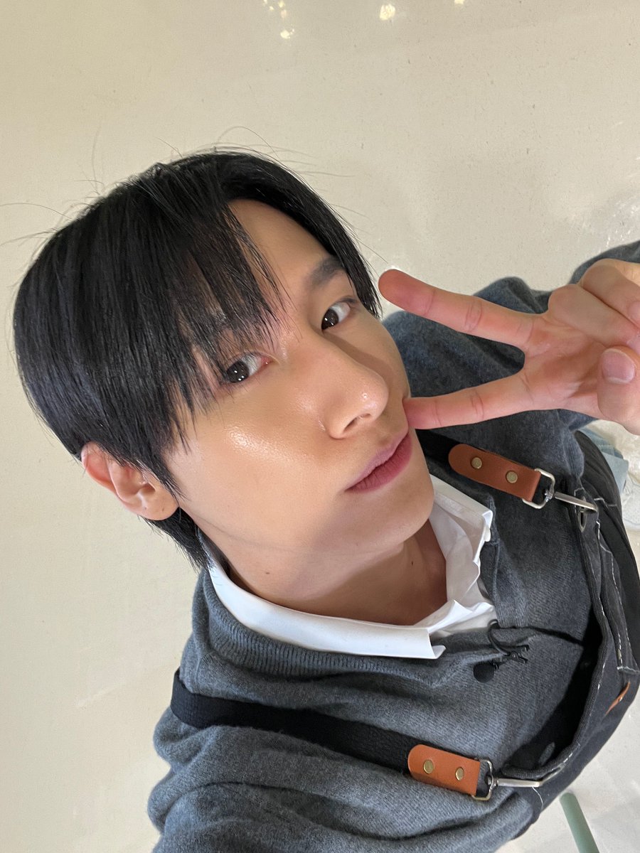 OfficialMONSTAX's tweet image. 몬 먹고 내 사랑도 먹고 다 먹고라❄ #IM