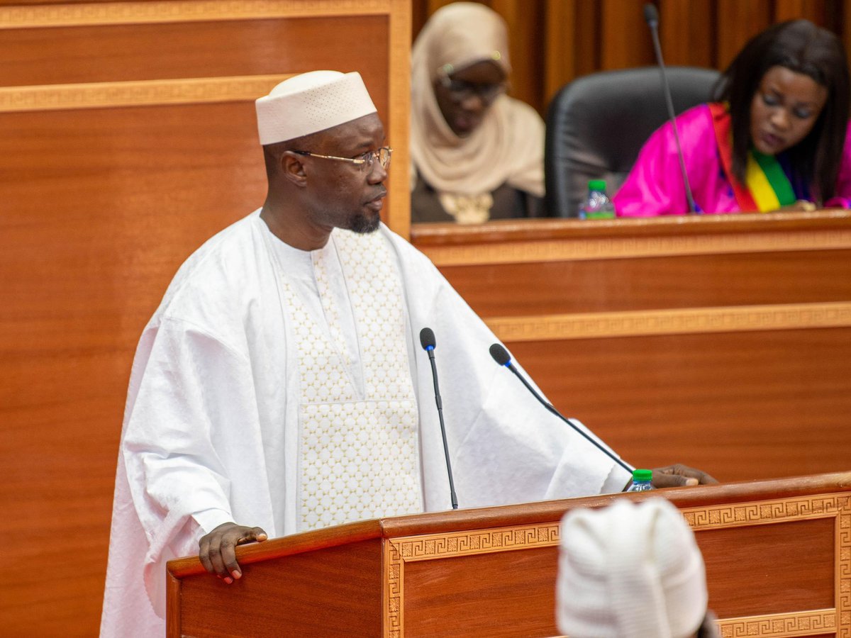 cheikhmatarF's tweet photo. La vision audacieuse de la DPG du PM OS marquera assurément les annales de notre histoire politique. 
Il est temps de transformer cet espoir en réalités concrètes pour un Sénégal souverain, juste et prospère. 
Ensemble, nous devons construire l'avenir que nous méritons. https://t.co/8euL43iVHe