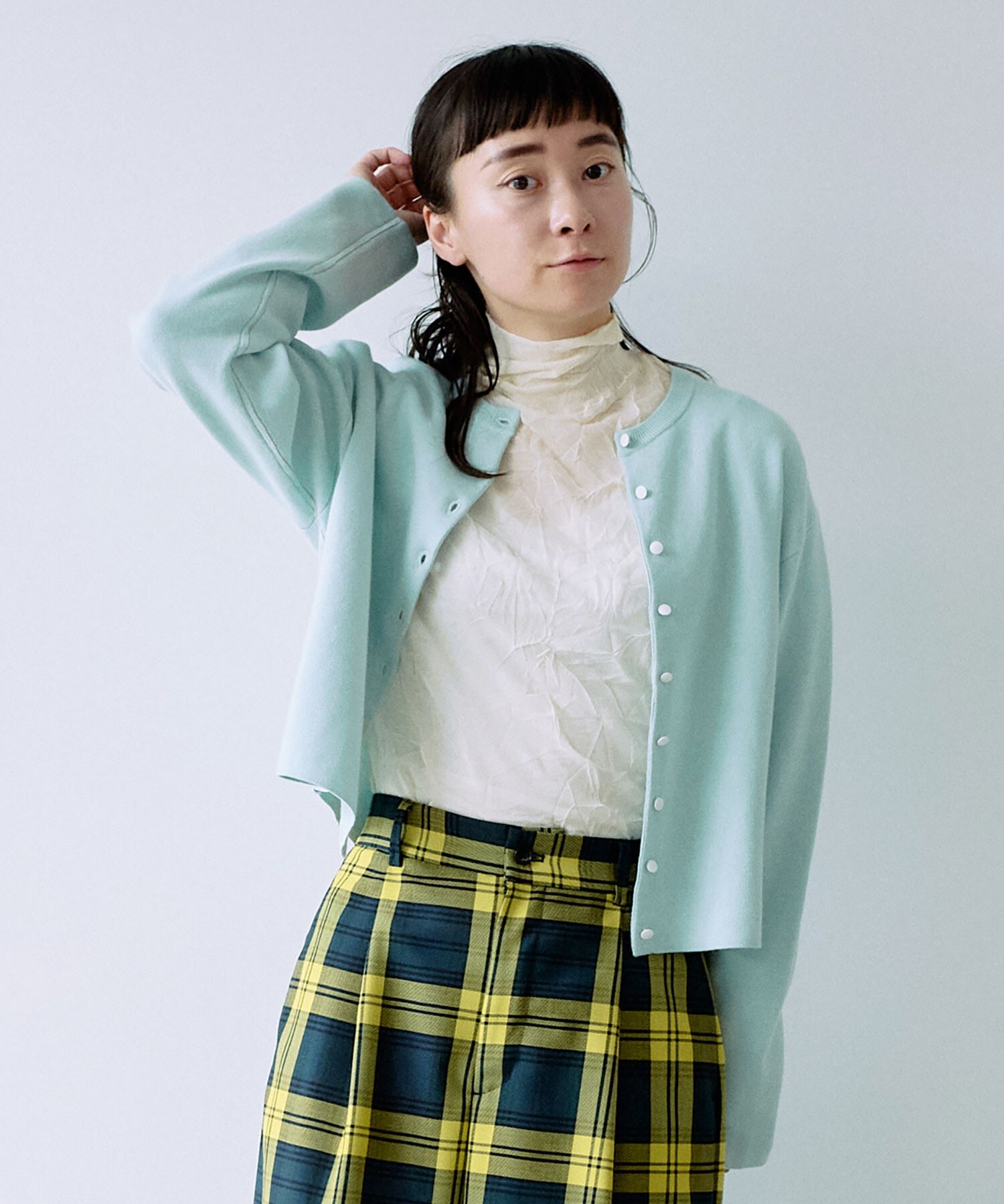 yuni コットンポリエステル　キャッチワッシャー ロールネックプルオーバー アンビデックスストア on X: 