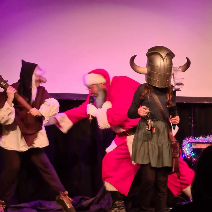LordFearlive's tweet image. Hope you all had a fine Christmas! We'll be announcing our tour dates for next year very soon. facebook.com/KnightmareLive is currently the best place to keep up to date with our shows.
(photo from our @KnightmareLive Christmas special)