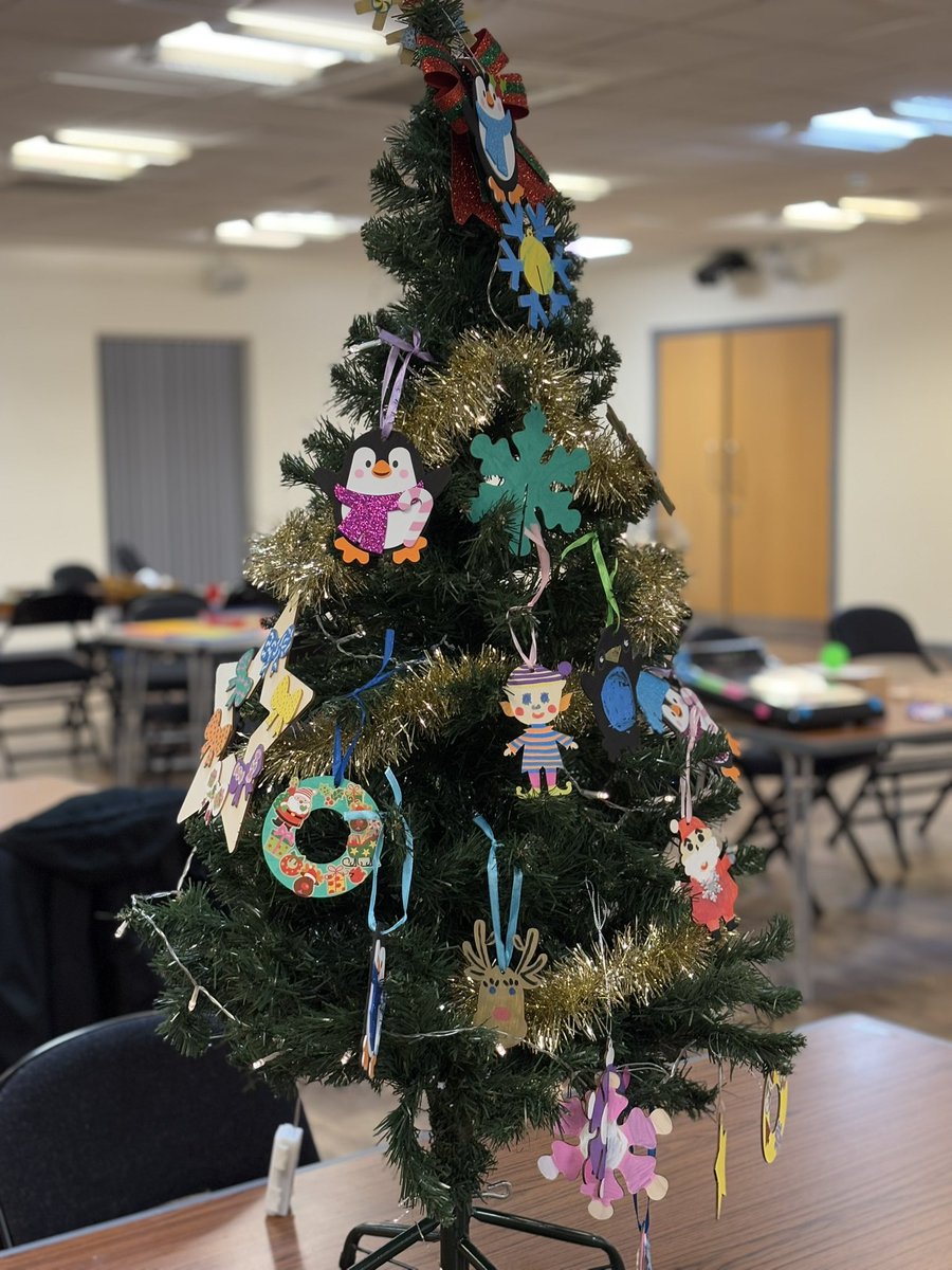 We are in Beverley today 

Tree decorations and snowmen made by some of the amazing kids.