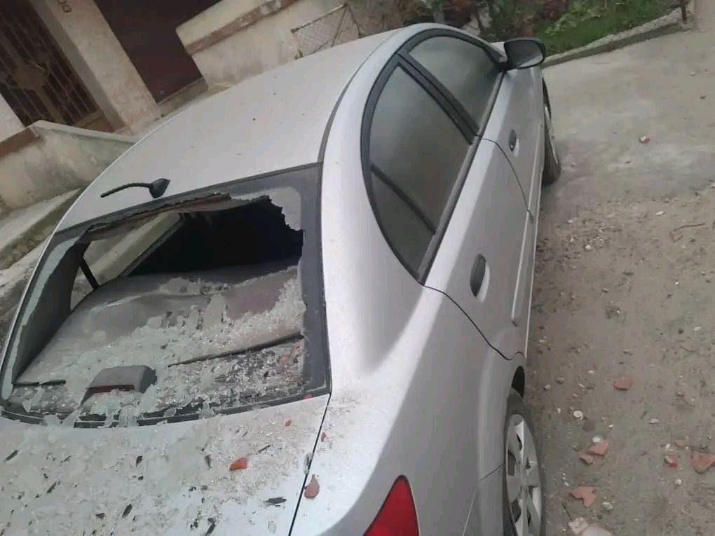 BabakTaghvaee1's tweet photo. #BREAKING: The #HTS terrorists of #Turkey shelled the Alawite neighbourhoods in the city of #Homas in-order to scare the public & to dissuade them from protesting against Al-Joulani's regime! 

One of the greatest things the #Israel Defence Force did was to destroy all heavy weapons of #Syrian Army to prevent their use by the #HTS terrorists. Imagine if they had fighter jets or artillery, they had done worse than these.