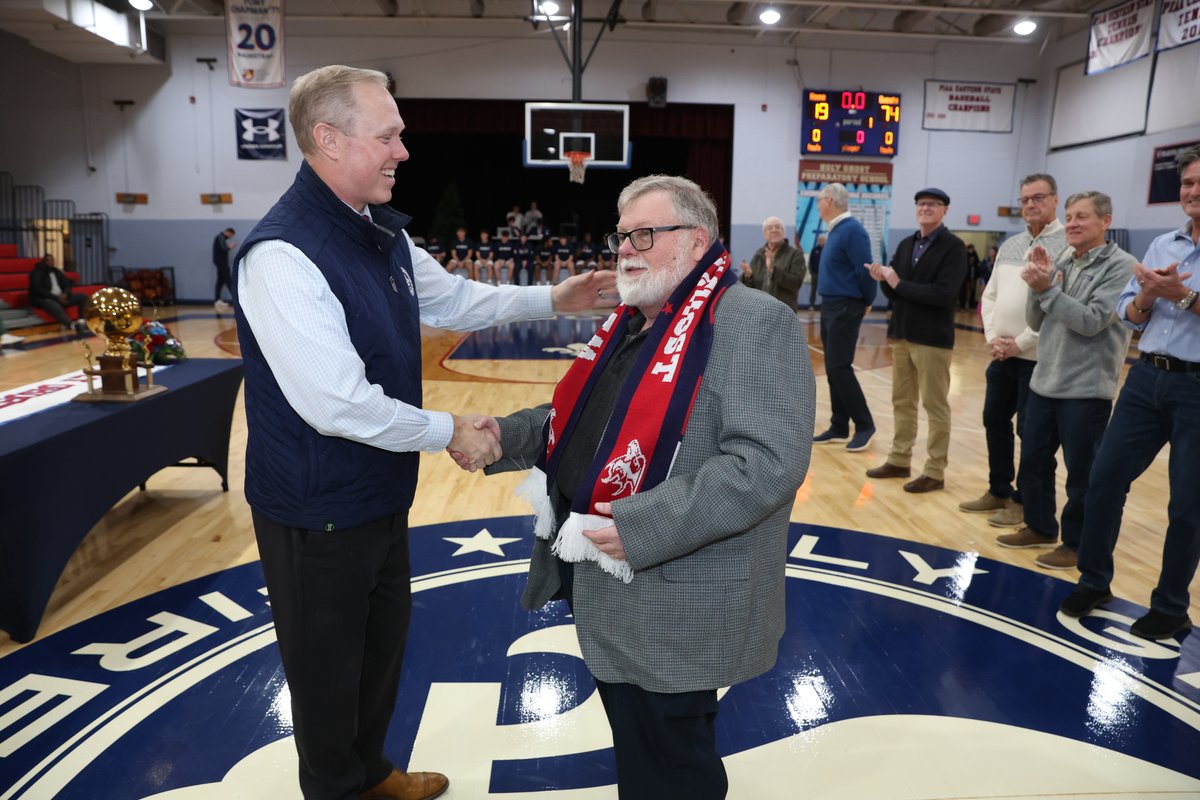 HolyGhostPrep's tweet image. Back in 1974, a gallon of gas was 53 cents, the No. 1 song was the “Way We Were” by Barbara Streisand, and the top PIAA Class C boy’s basketball team in Pennsylvania was @HGPBasketball. It was great to welcome back many of the players from that team last weekend. #ThinkGhost