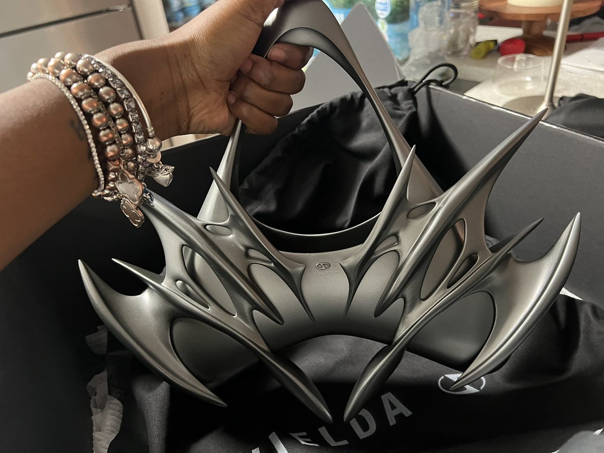 I’m in love with my new bag! 🫦 it’s so spicyyyyyy!
