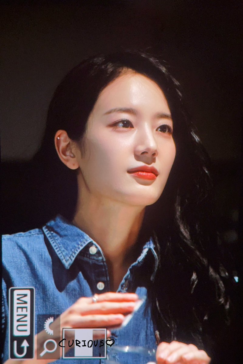 241227 <Happy Gyurismas> 생일 카페 프리뷰

🥰

#장규리 #JangGyuri