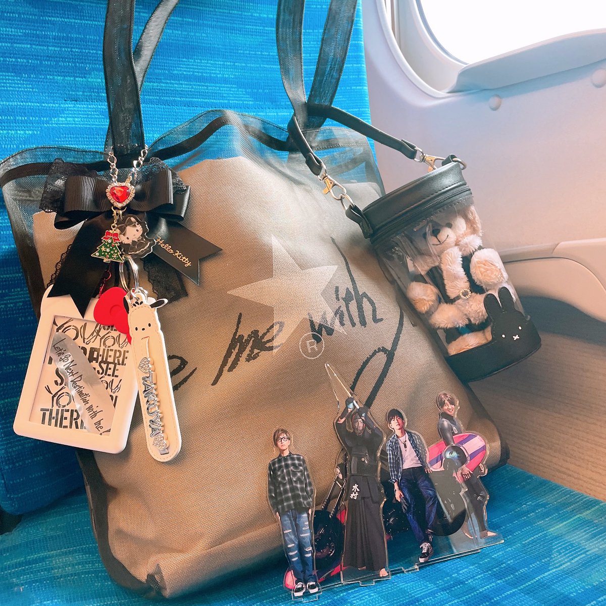 nao_04515's tweet image. 拓哉さ〜〜んた🎅
ブラックサンタだいすき
(*´ ˘ `*)❤️❤️❤️❤️❤️