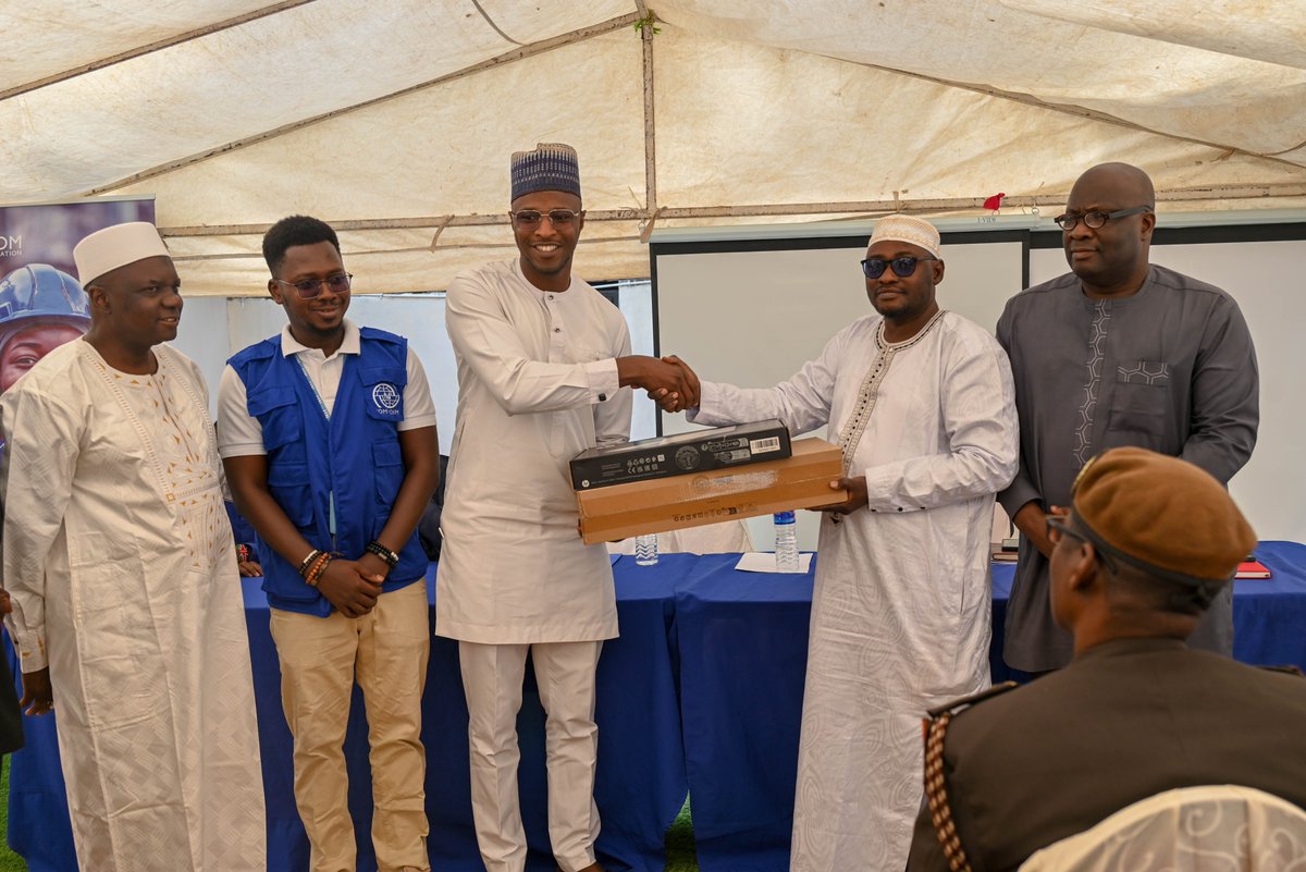 IOMTheGambia's tweet photo. Our support to The Gambia Gov't continues.

With support from @aics_it, IOM donated essential office equipment and furniture to Dept. of Labour to operationalize Job Centers in West Coast, North Bank &amp; Lower River Region — bringing employment opportunities closer to job seekers. https://t.co/yDqr56s1tn