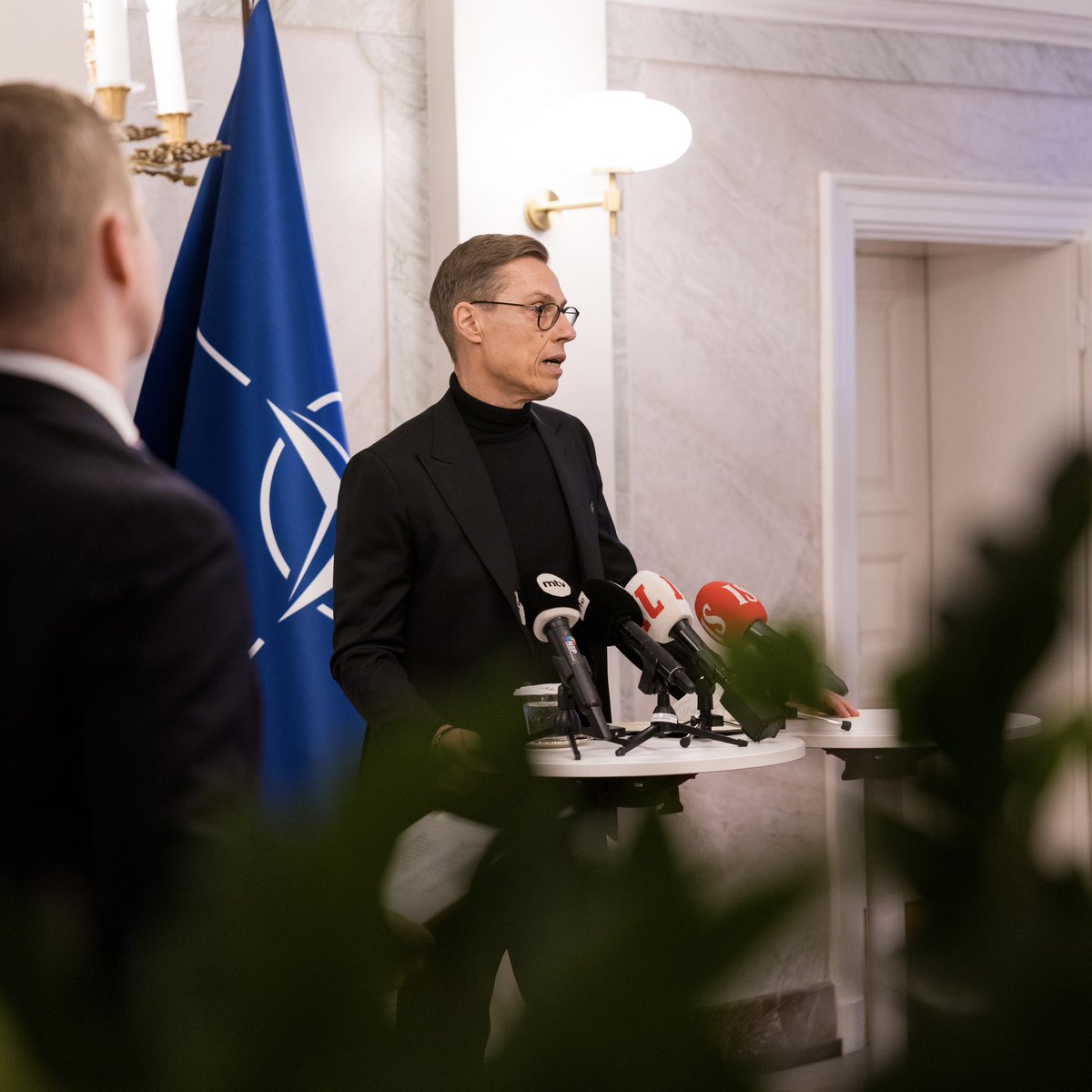 I dag samlades republikens president och statsrådets utrikes- och säkerhetspolitiska ministerutskott till ett extra möte. Vi diskuterade kabelskadorna i Finska viken. 

Mina tre budskap: 

1. Finland har en stark förmåga att reagera på situationer av detta slag. Våra myndigheter