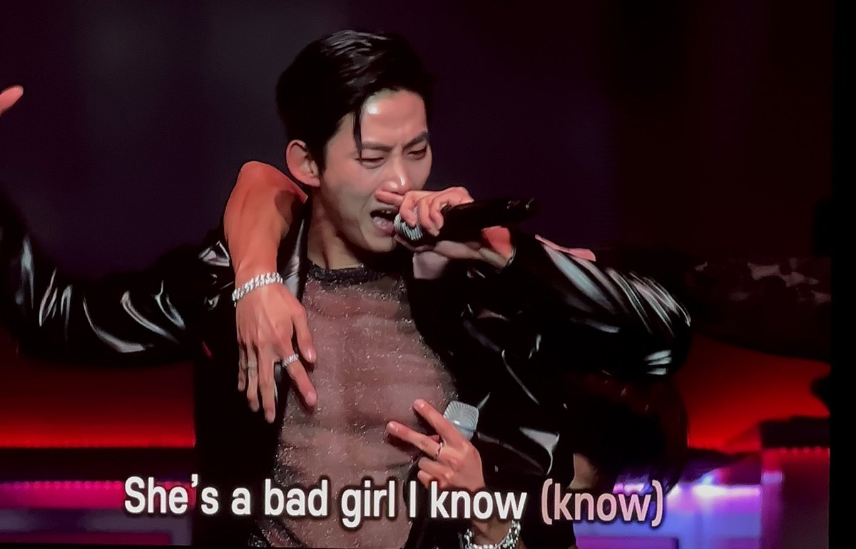 he’s a bad boy i know (know) but here i go again oh no (no) #taecyeon #택연 #생축